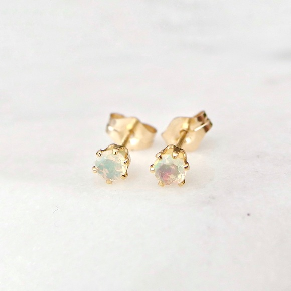 3mm genuine opal stud earrings 14k GF - Picture 5 of 12
